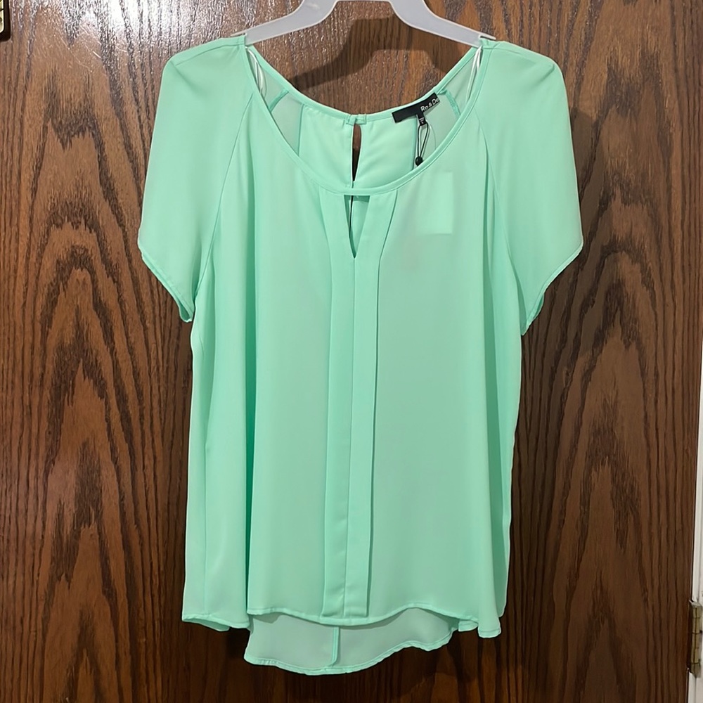 Super cute sheer mint blouse size large